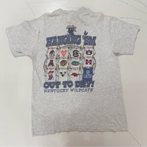 🔥 Vintage 1997 Kentucky Wildcats Tee 🔥